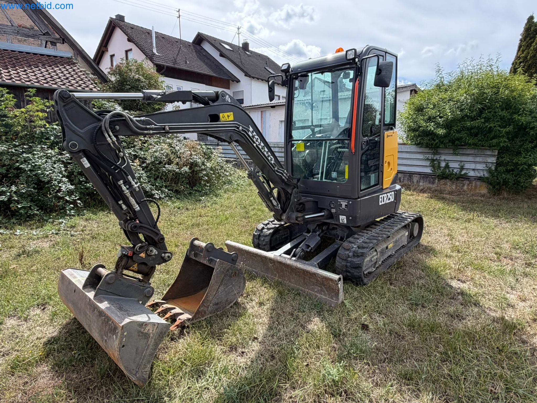Kompaktbagger Volvo ECR25DFL